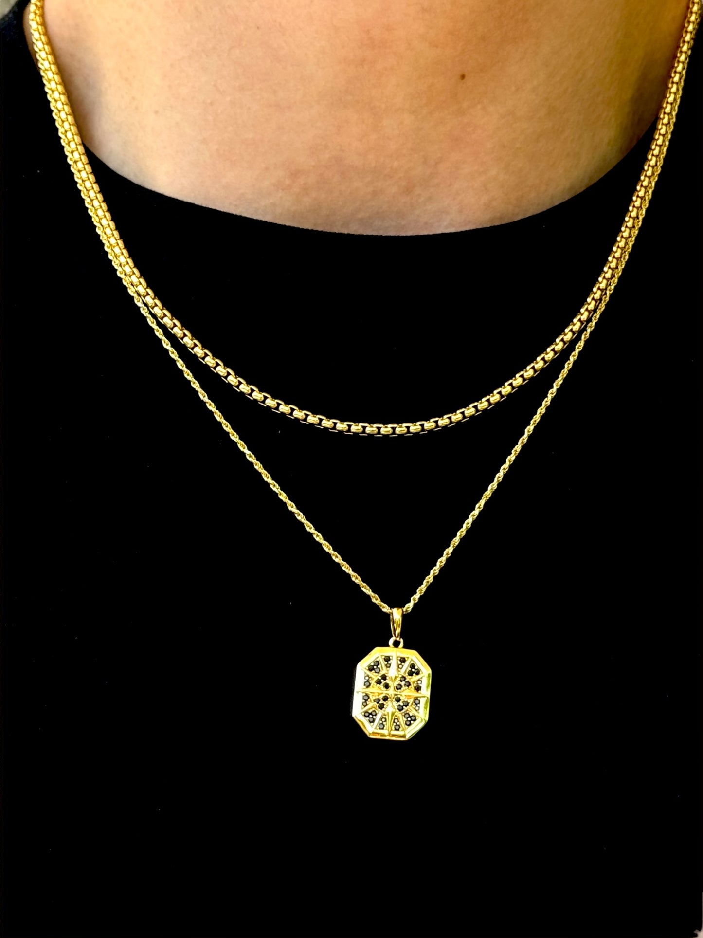 Men's star necklace with zirconia and black stones – 925 silver, 18K gold-plated, unisex