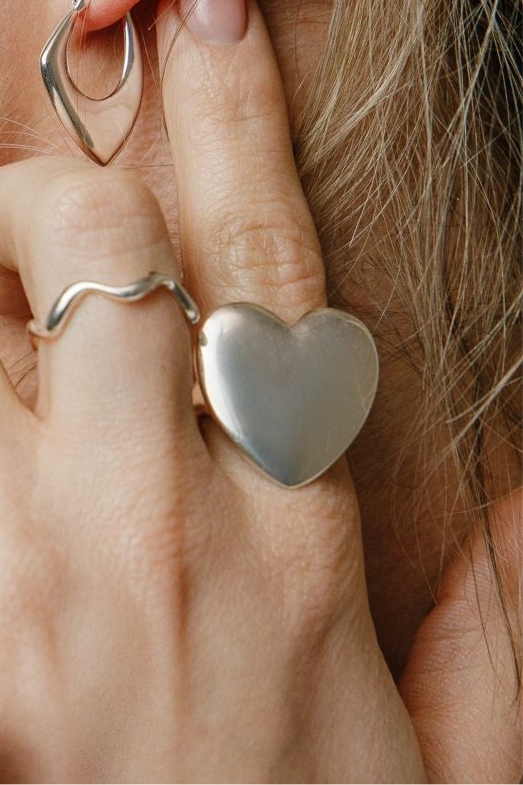 Bague épaisse en forme de cœur surdimensionnée en argent 925