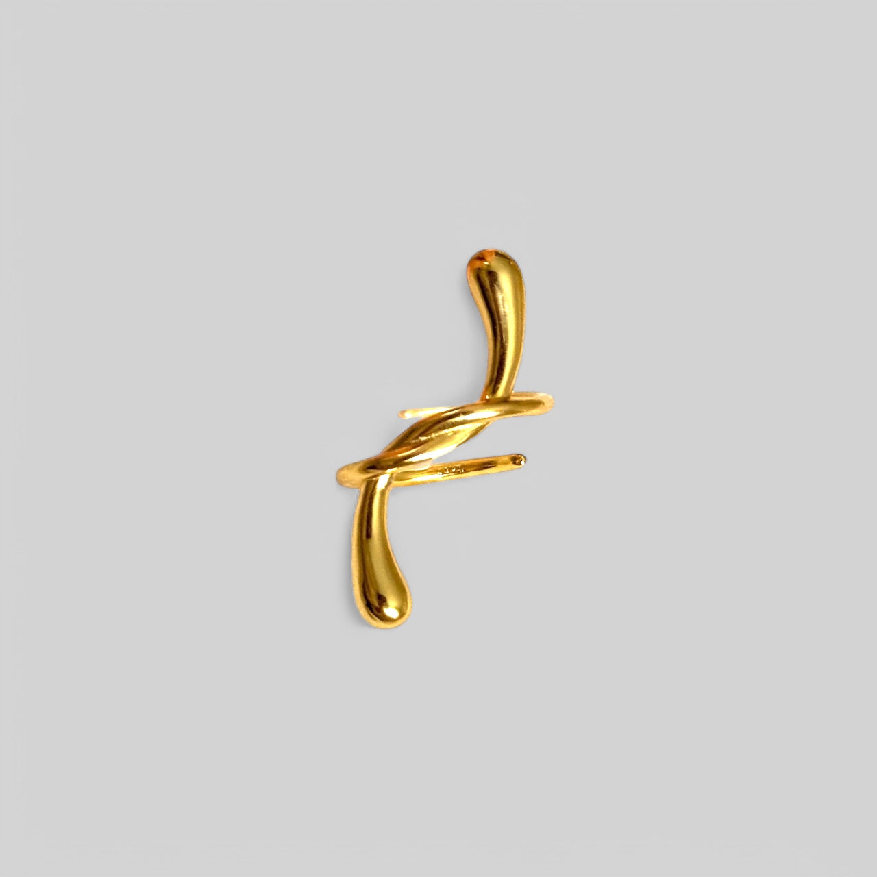 Extravagant large drop knot ring made of 925 silver gold-plated